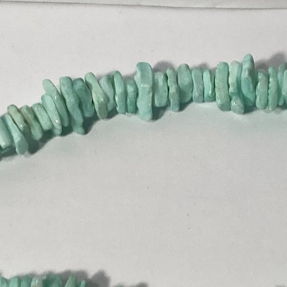 Light Green Chunk Slab 18" Necklace - Picture 11 of 15